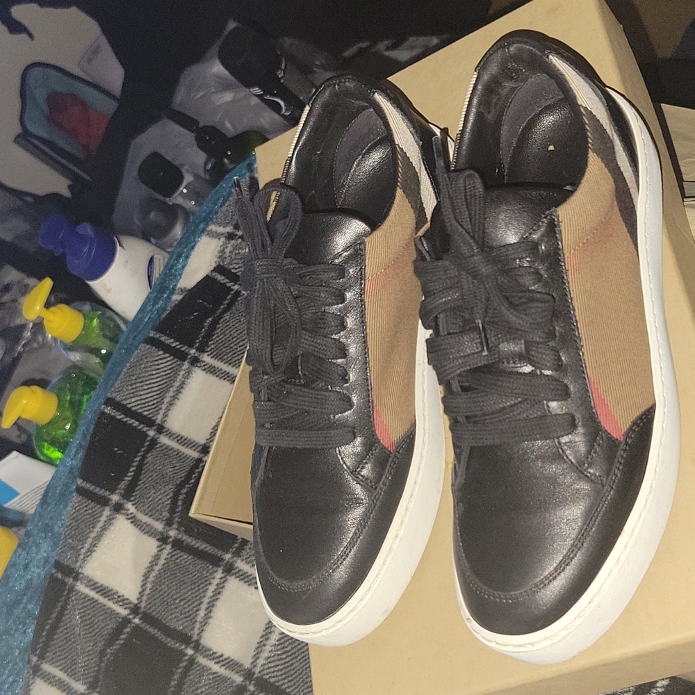 Burberry Sneakers